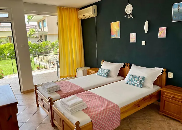 Serenity Hill Къща за гости Свети Влас